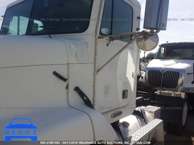 2000 FREIGHTLINER FLD FLD112 1FUW3MCA8YDB96010 image 1
