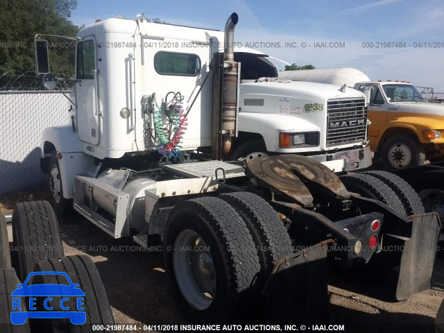 2000 FREIGHTLINER FLD FLD112 1FUW3MCA8YDB96010 image 2