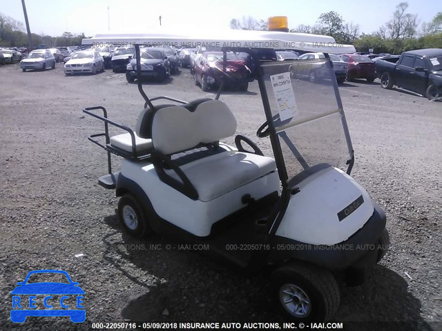 2000 CLUB CAR GOLF CART PJ1038131463V image 0