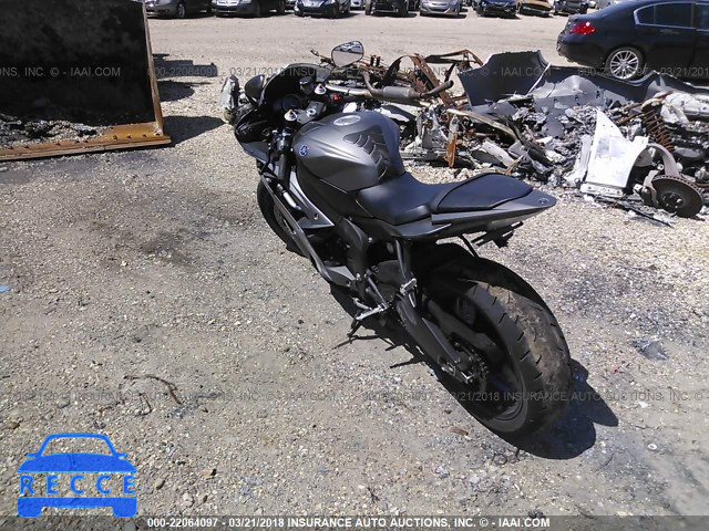 2013 YAMAHA YZFR6 JYARJ16E8DA029920 Bild 2