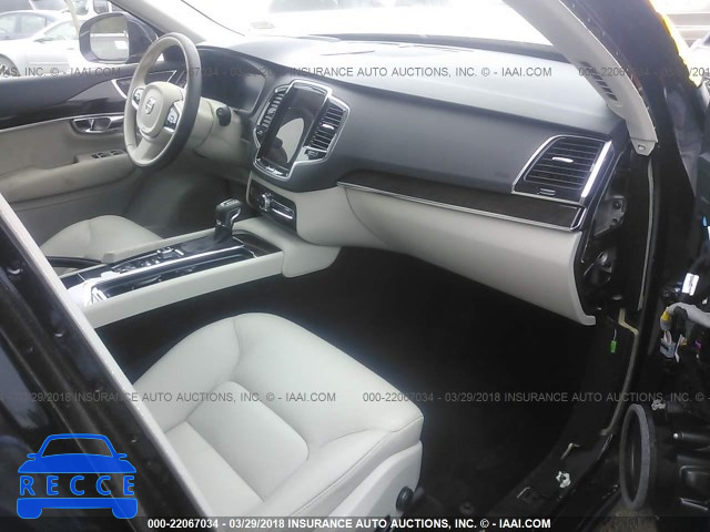 2017 VOLVO XC90 T6 YV4A22PK7H1126375 image 4