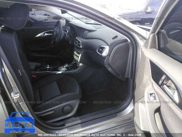 2018 INFINITI QX30 SJKCH5CPXJA049243 image 4