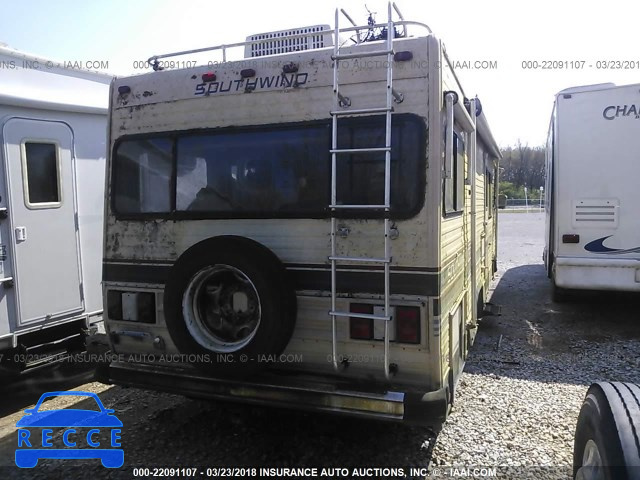 1984 CHEVROLET P30 1GBKP37W7E3348663 зображення 3