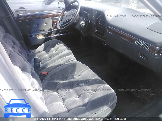 1992 CHRYSLER NEW YORKER FIFTH AVENUE 1C3XV66R5ND737322 image 4