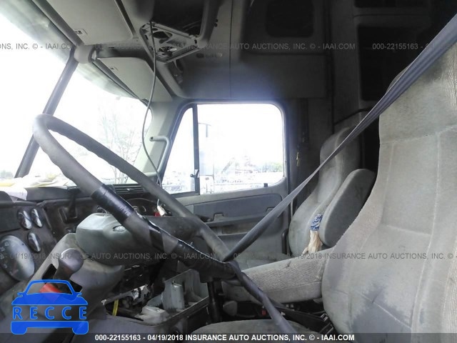 2003 FREIGHTLINER ST120 ST120 1FUJBBAV63LJ88605 Bild 4