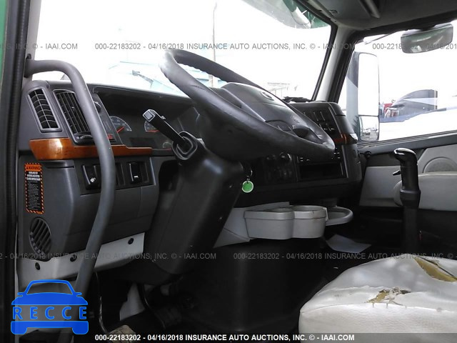 2010 VOLVO VNL L 4V4NC9EJ9AN287270 зображення 4