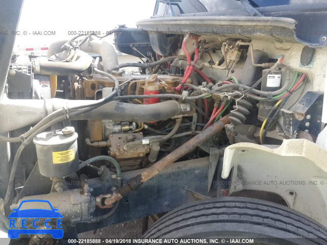 2001 FREIGHTLINER FL70 1FVABSAK91HJ37942 image 8