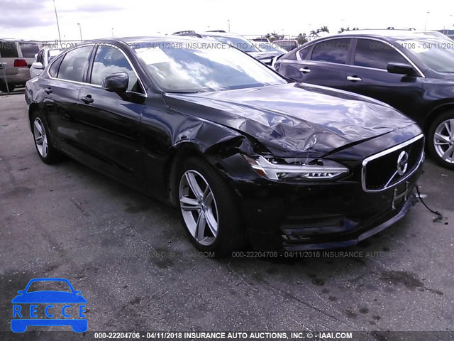2018 VOLVO S90 T5/MOMENTUM LVY982MK0JP015798 image 0