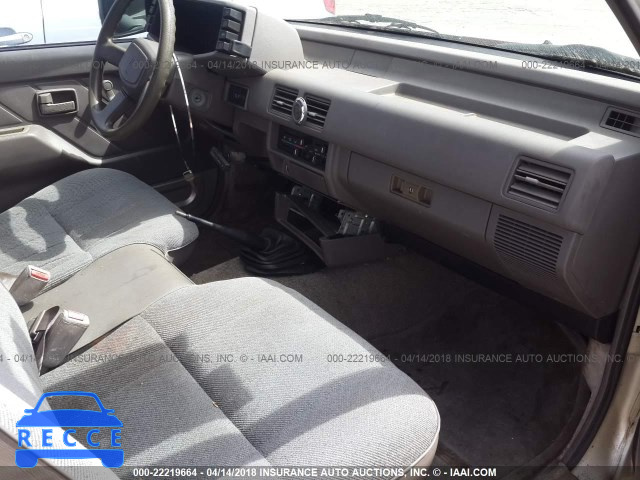 1995 ISUZU CONVENTIONAL SHORT BED JAACL11L7S7211782 image 4