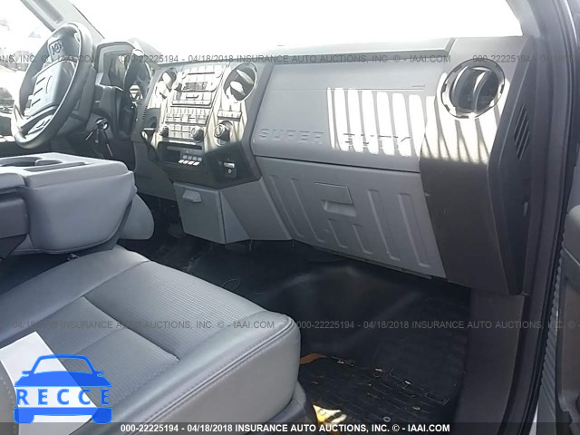 2016 FORD F550 SUPER DUTY 1FDUF5GY9GEC07424 image 4