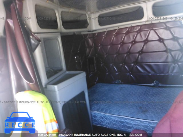 2000 FREIGHTLINER FLD FLD120 1FUPCDZBXYPA10177 image 6