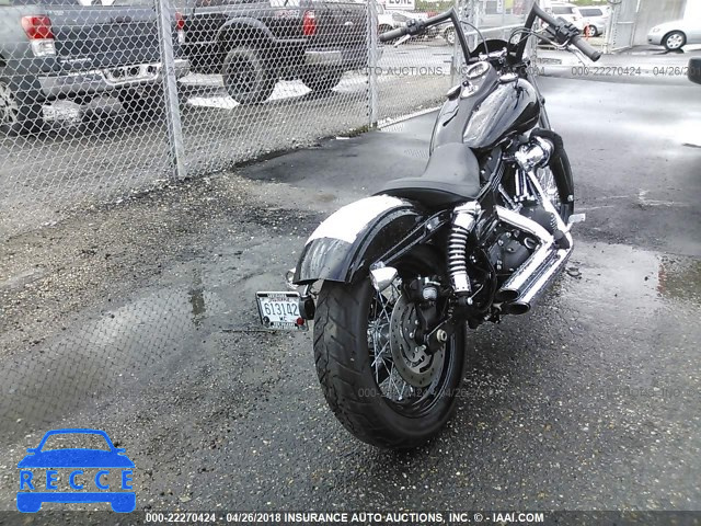 2017 HARLEY-DAVIDSON FXDB DYNA STREET BOB 1HD1GXM12HC302815 image 3