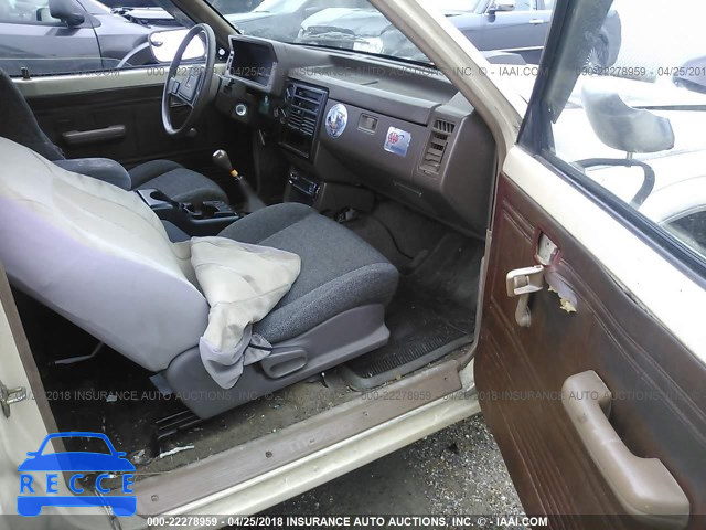 1986 MAZDA B2000 JM2UF1116G0648235 image 4