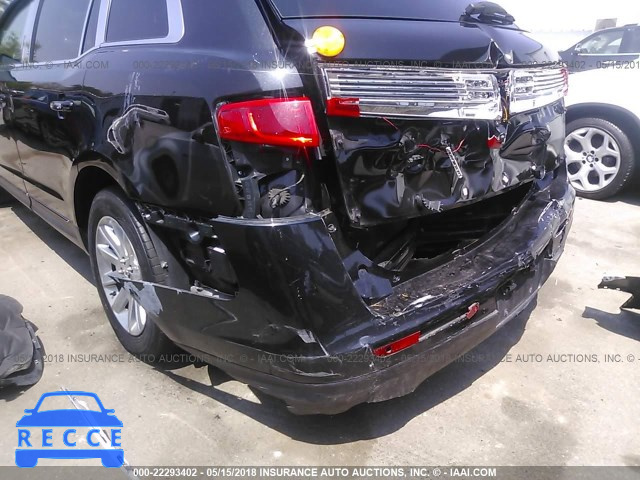 2015 LINCOLN MKT 2LMHJ5NK1FBL00922 image 5