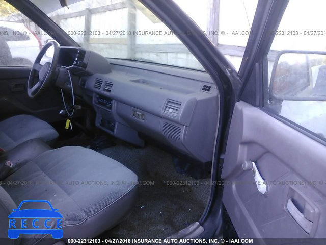 1995 ISUZU CONVENTIONAL SHORT BED JAACL11L4S7203011 image 4