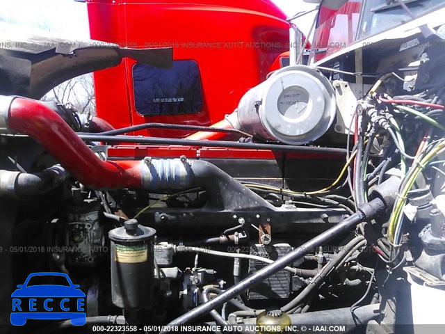 2000 FREIGHTLINER CONVENTIONAL FLD120 1FUPFDZB2YLB70293 image 8