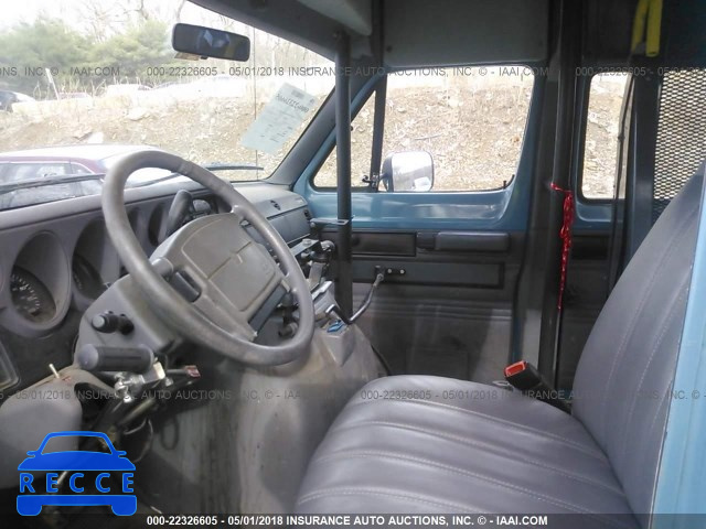 1995 DODGE RAM VAN B3500 2B7KB31Z5SK518737 image 4