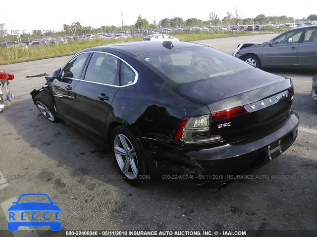 2018 VOLVO S90 T5/MOMENTUM LVY982MK5JP015697 image 2