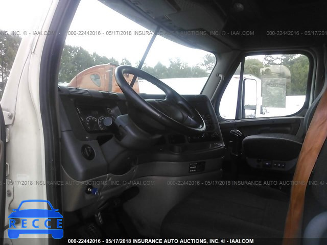 2013 FREIGHTLINER CASCADIA 125 1FUJGLBG4DSBX3828 image 4
