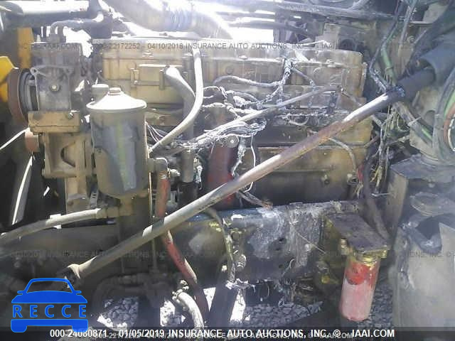 2001 FREIGHTLINER CONVENTIONAL FLD120 1FUJALAS21LH77309 image 8
