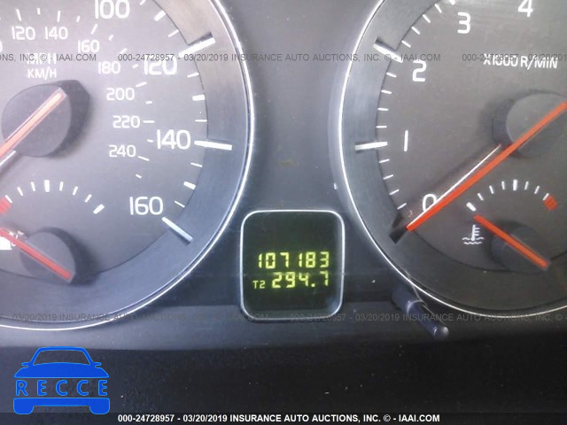 2010 VOLVO C70 T5 YV1672MC1AJ090867 image 6