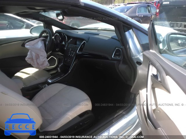 2017 BUICK CASCADA PREMIUM W04WH3N57HG081925 image 4