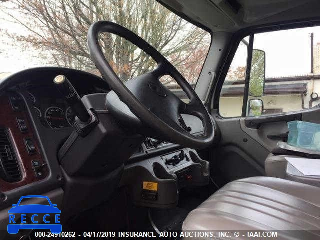 2010 FREIGHTLINER M2 106 MEDIUM DUTY 1FVACWDT5ADAP6009 image 4