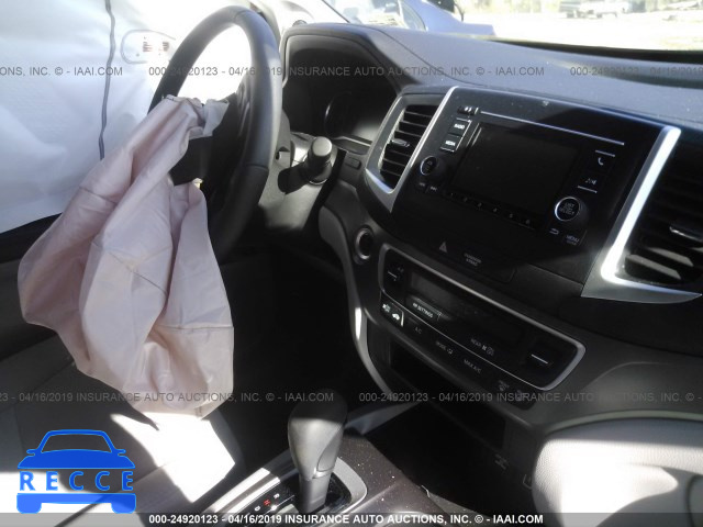 2019 HONDA PILOT LX 5FNYF5H14KB008778 image 3