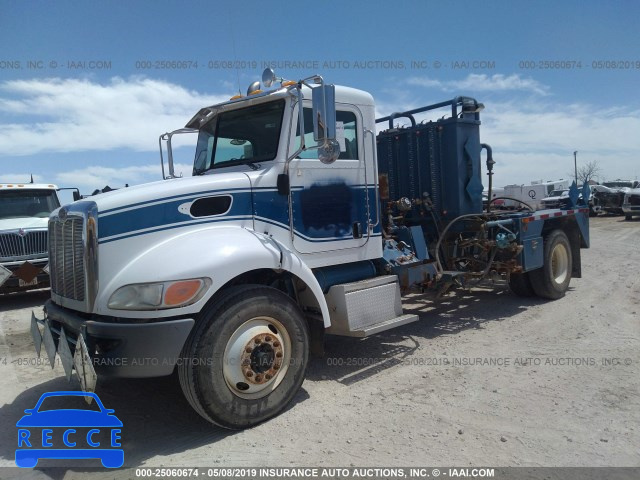 2007 PETERBILT 335 2NPLHZ7X27M662343 Bild 1