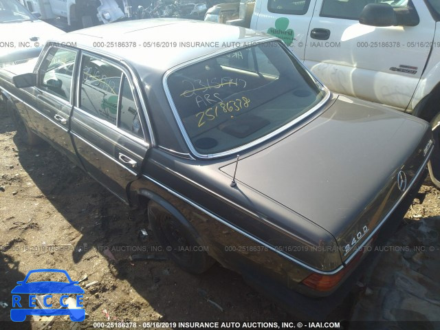 1982 MERCEDES-BENZ 240 D WDBAB23A8CB355438 image 2