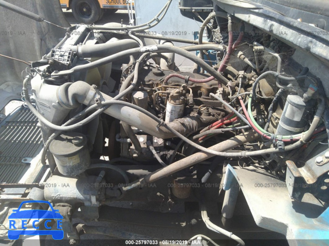 2002 FREIGHTLINER MEDIUM CONVENTIONAL FL80 1FUBBXAK12DJ69587 image 9