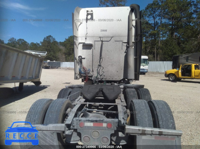 2004 FREIGHTLINER ST120 ST120 1FUJBBCGX4LM05430 image 6