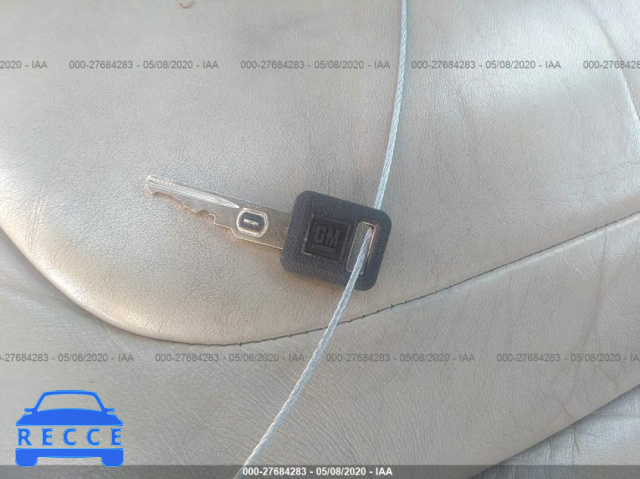 1999 CADILLAC COMMERCIAL CHASSIS 1GEEH90Y1XU500445 image 10