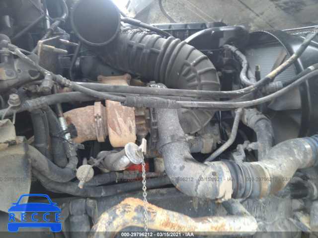 2002 FREIGHTLINER ST120 ST120 1FUJBBBD82LJ86620 image 9