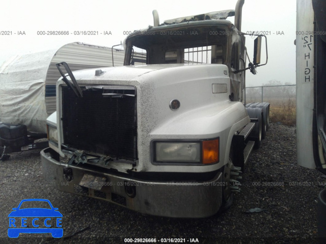 1997 MACK 600 CH600 1M2AA18YXVW075838 Bild 1