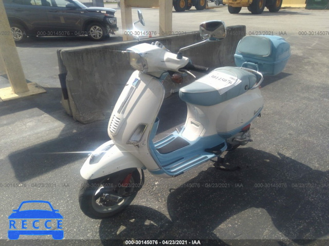 2011 VESPA LX 50 ZAPC386B5B5501563 image 1