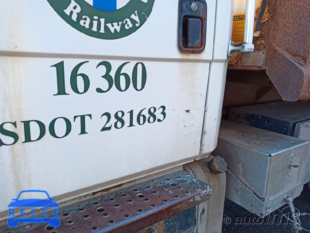 2000 FREIGHTLINER MEDIUM CONVENTIONAL FL80 1FVXJJBB0YHF87319 image 0