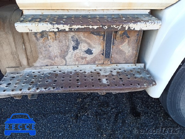 2000 FREIGHTLINER MEDIUM CONVENTIONAL FL80 1FVXJJBB0YHF87319 image 9