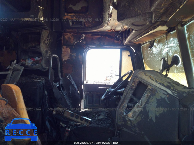 1999 FREIGHTLINER FLD FLD120 1FUYDSEB1XL985553 image 4