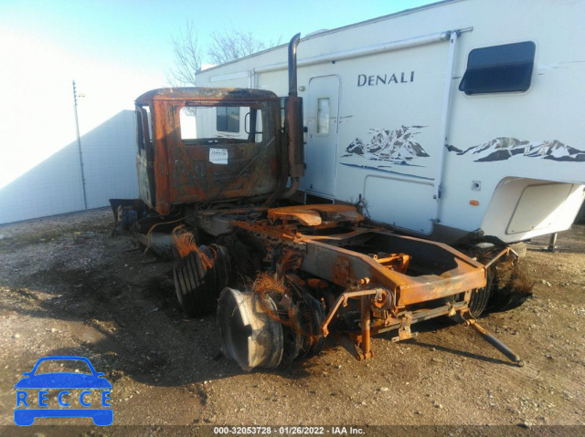 2004 MACK CH613 CH600 1M1AA14Y34N156601 image 2