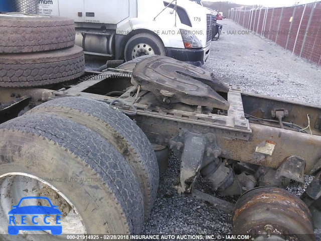 2005 FREIGHTLINER CONVENTIONAL ST120 1FUJBBCG45LU96308 Bild 6