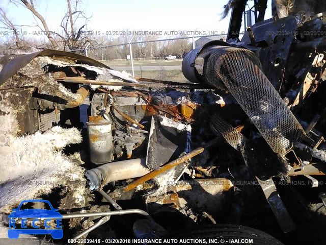1999 FREIGHTLINER FLD FLD120 1FUYDXYB0XL947868 image 8