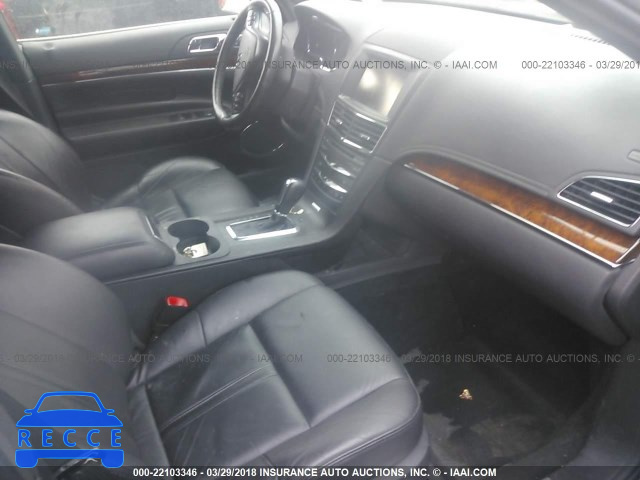 2015 LINCOLN MKT 2LMHJ5NKXFBL04645 image 4