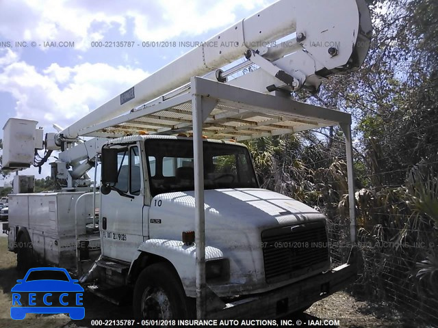 2000 FREIGHTLINER FL70 1FV6HFBA8YHF39465 image 0