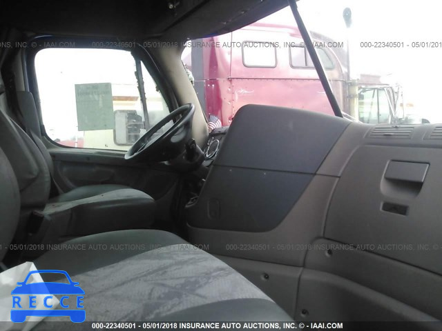 2016 FREIGHTLINER CASCADIA 125 3AKJGLD56GSHA9320 image 4