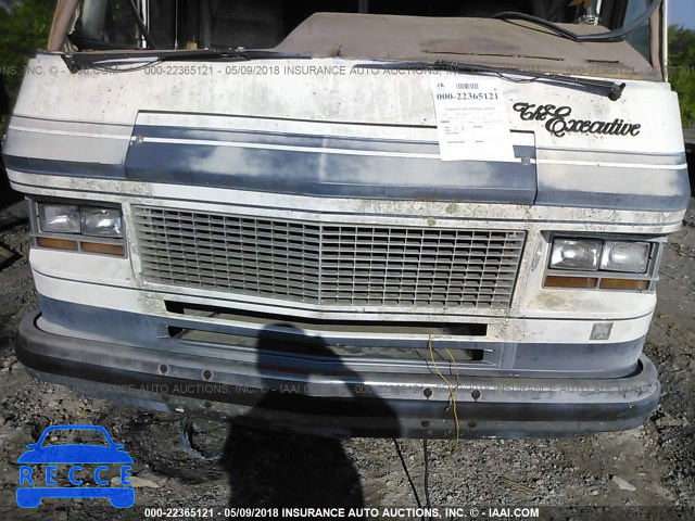1984 CHEVROLET P30 1GBKP37W6E3320157 image 9