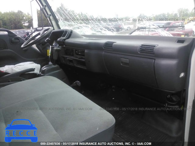 2002 GMC W4500 W45042 4KDC4B1R02J800414 image 4