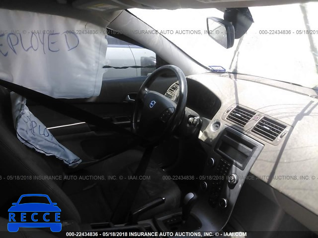 2010 VOLVO C30 T5 YV1672MK3A2178370 Bild 4
