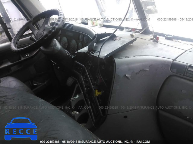 2006 FREIGHTLINER ST120 ST120 1FUJBBCK56LU40450 image 4
