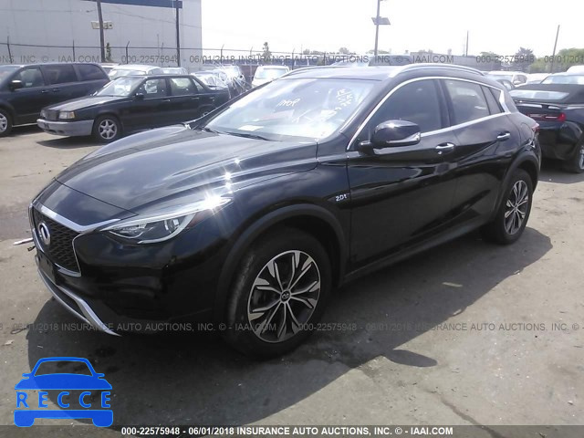 2018 INFINITI QX30 LUXURY/PREMIUM/SPORT SJKCH5CR2JA055975 image 1
